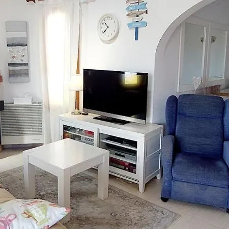 Totalmente Independiente Con Piscina Comunitaria * Calpe