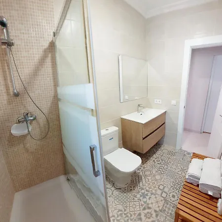 Totalmente Independiente Con Piscina Comunitaria