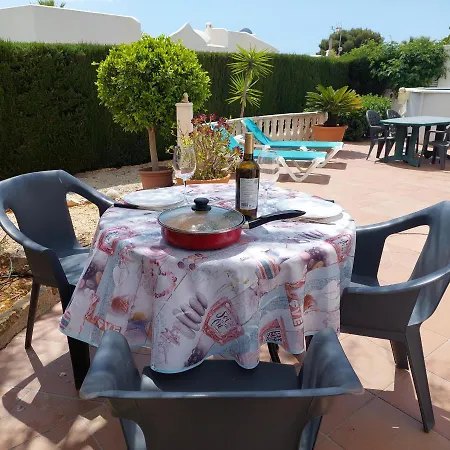 Totalmente Independiente Con Piscina Comunitaria Villa Calpe