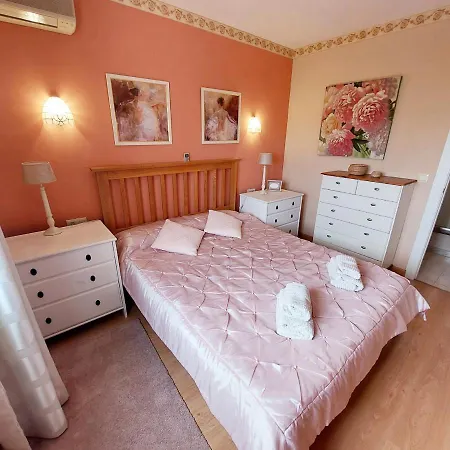 Totalmente Independiente Con Piscina Comunitaria Calpe