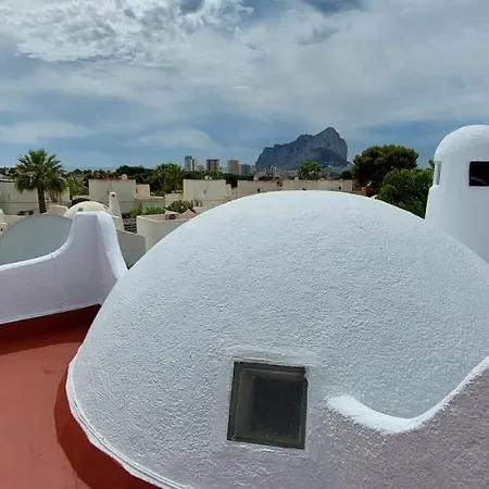 Totalmente Independiente Con Piscina Comunitaria Villa