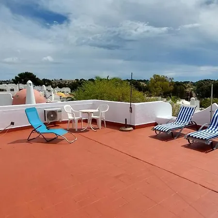 Totalmente Independiente Con Piscina Comunitaria Villa *