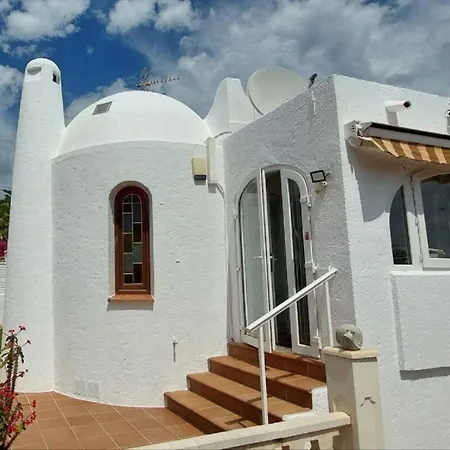 Totalmente Independiente Con Piscina Comunitaria * Calpe