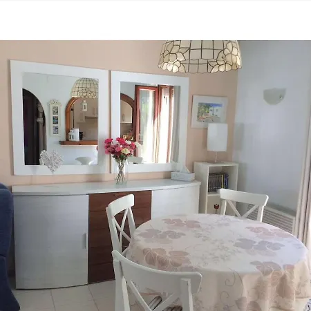 Villa Totalmente Independiente Con Piscina Comunitaria Calpe